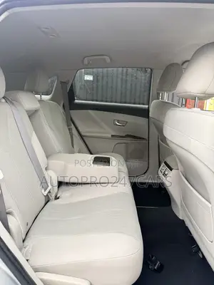 Toyota Venza LE 2009 Silver