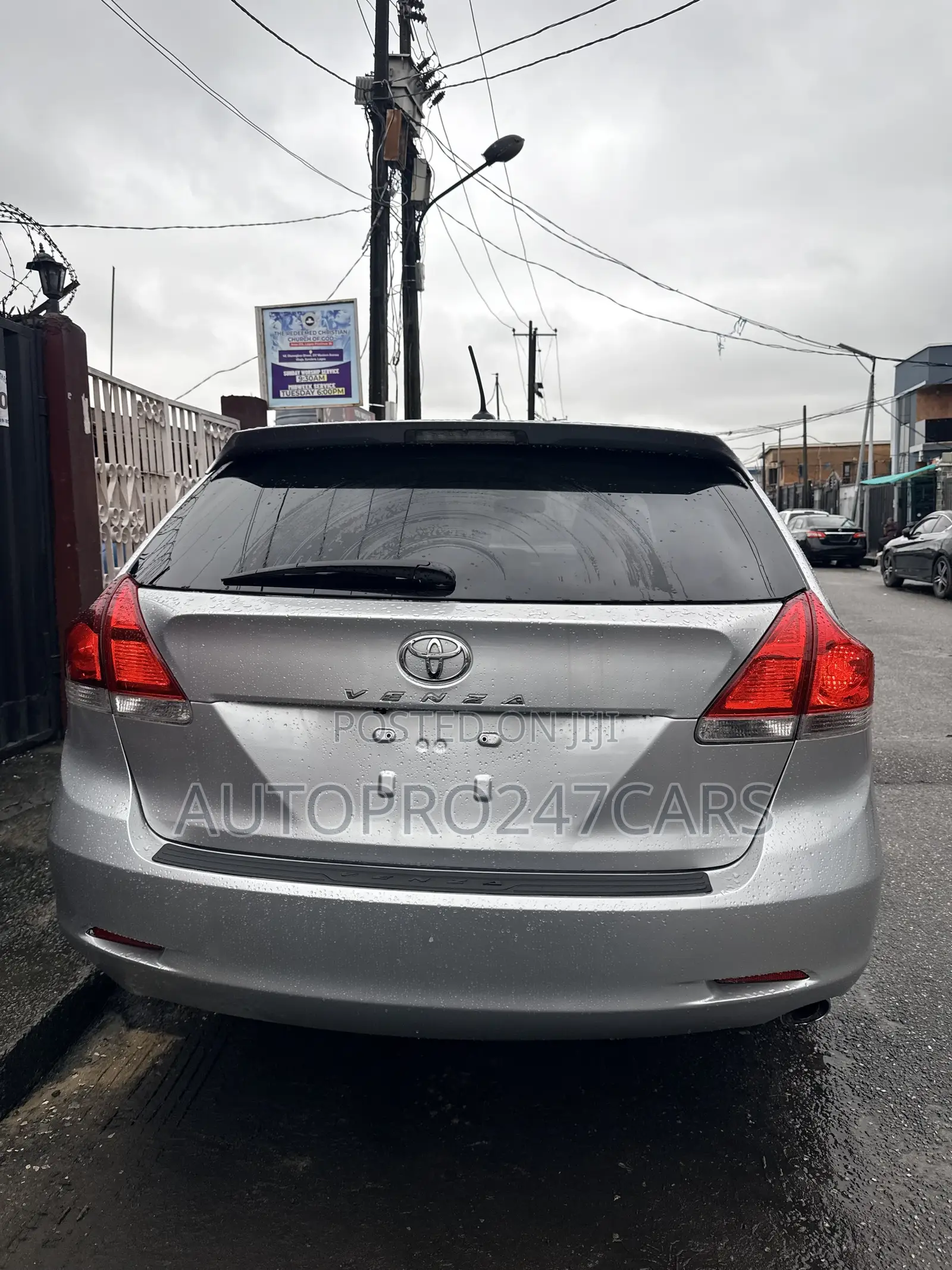 Toyota Venza LE 2009 Silver