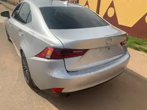Lexus IS 2015 Silver