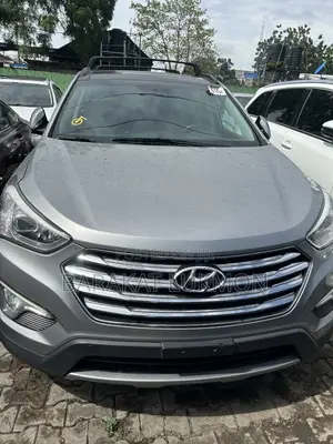 Hyundai Santa Fe 2015 Gray