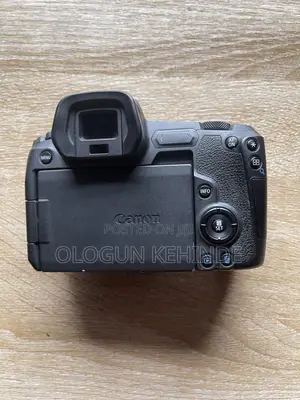 Canon Eos R