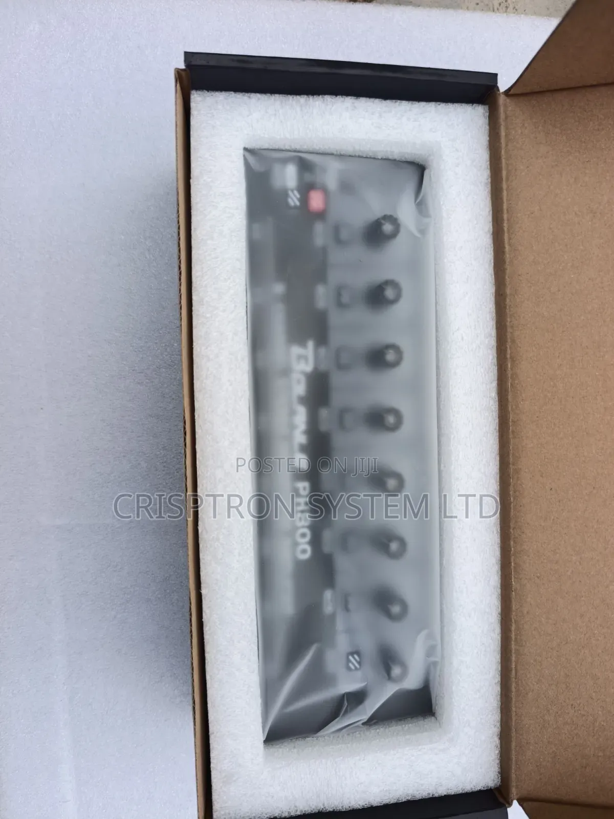 BOLANLE PH800 - 8ch. Headphones Amplifier