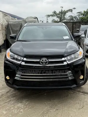 Toyota Highlander XLE 2019 Black