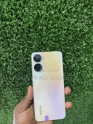 Realme V30 128 GB Silver