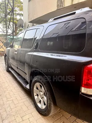 Nissan Armada 4x4 LE 2007 Black