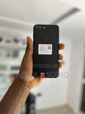 Apple iPhone 7 Plus 32 GB Black