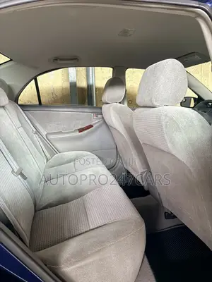 Toyota Corolla LE 2004 Blue