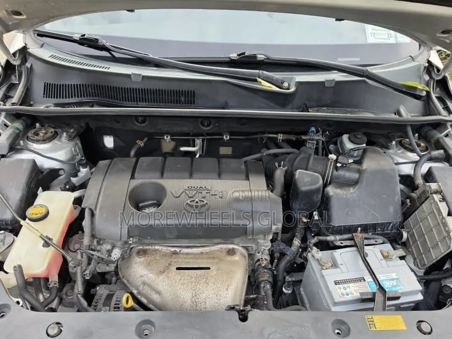 Toyota RAV4 2.5 2012 Silver