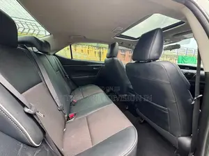 Toyota Corolla S 4dr Sedan (1.8L 4cyl CVT) 2015 White