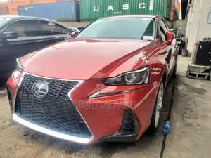 Lexus IS 350 AWD 2014 Red