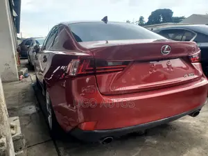 Lexus IS 350 AWD 2014 Red