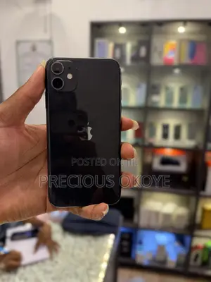 Apple iPhone 11 64 GB Black