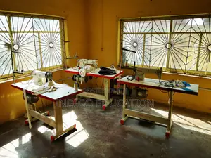 Amuro Broda Industrial Sewing Machine