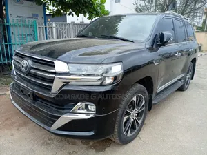 Toyota Land Cruiser Prado 2021 Black