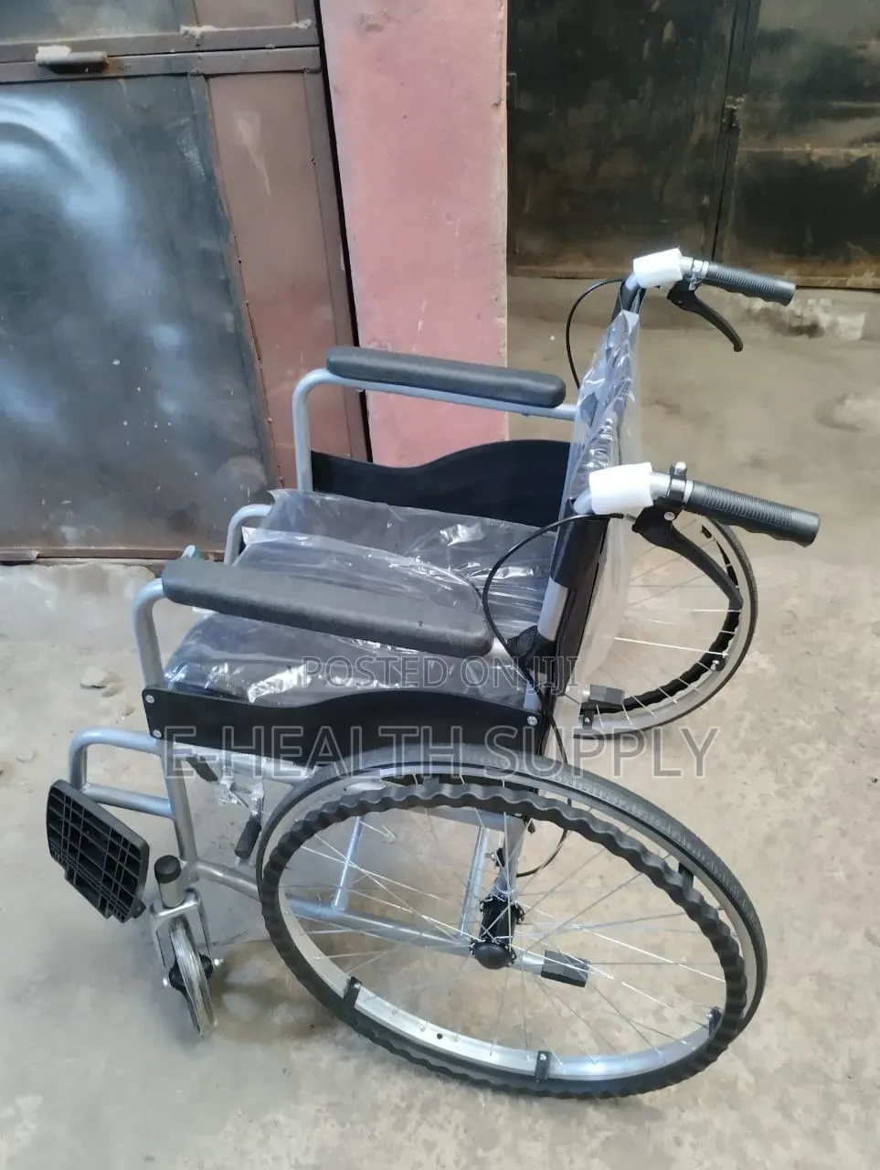 Commode Wheelchair