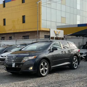 Toyota Venza AWD 2012 Gray