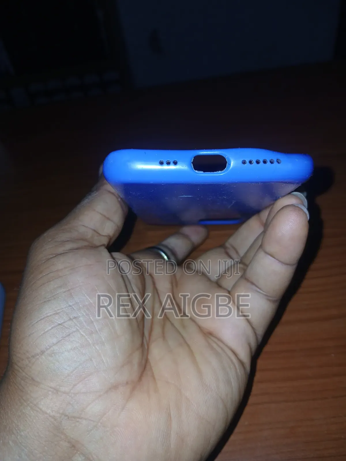 iPhone 11pro Pouch