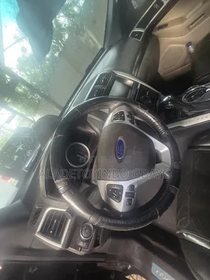 Ford Explorer 2015 Black
