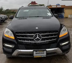 Mercedes-Benz M Class ML350 4MATIC 4dr SUV AWD (3.5L 6cyl 7A) 2015