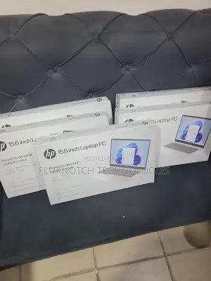 New Laptop HP 15 8GB Intel Core i5 SSD 512GB
