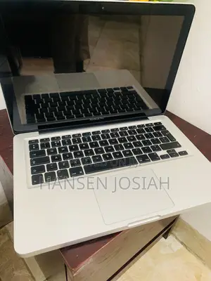 Laptop Apple MacBook Pro 2012 6GB Intel Core i5 HDD 320GB