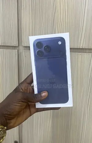 New Apple iPhone 17 Pro Max 256 GB Blue
