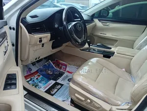 Lexus ES 2016 White