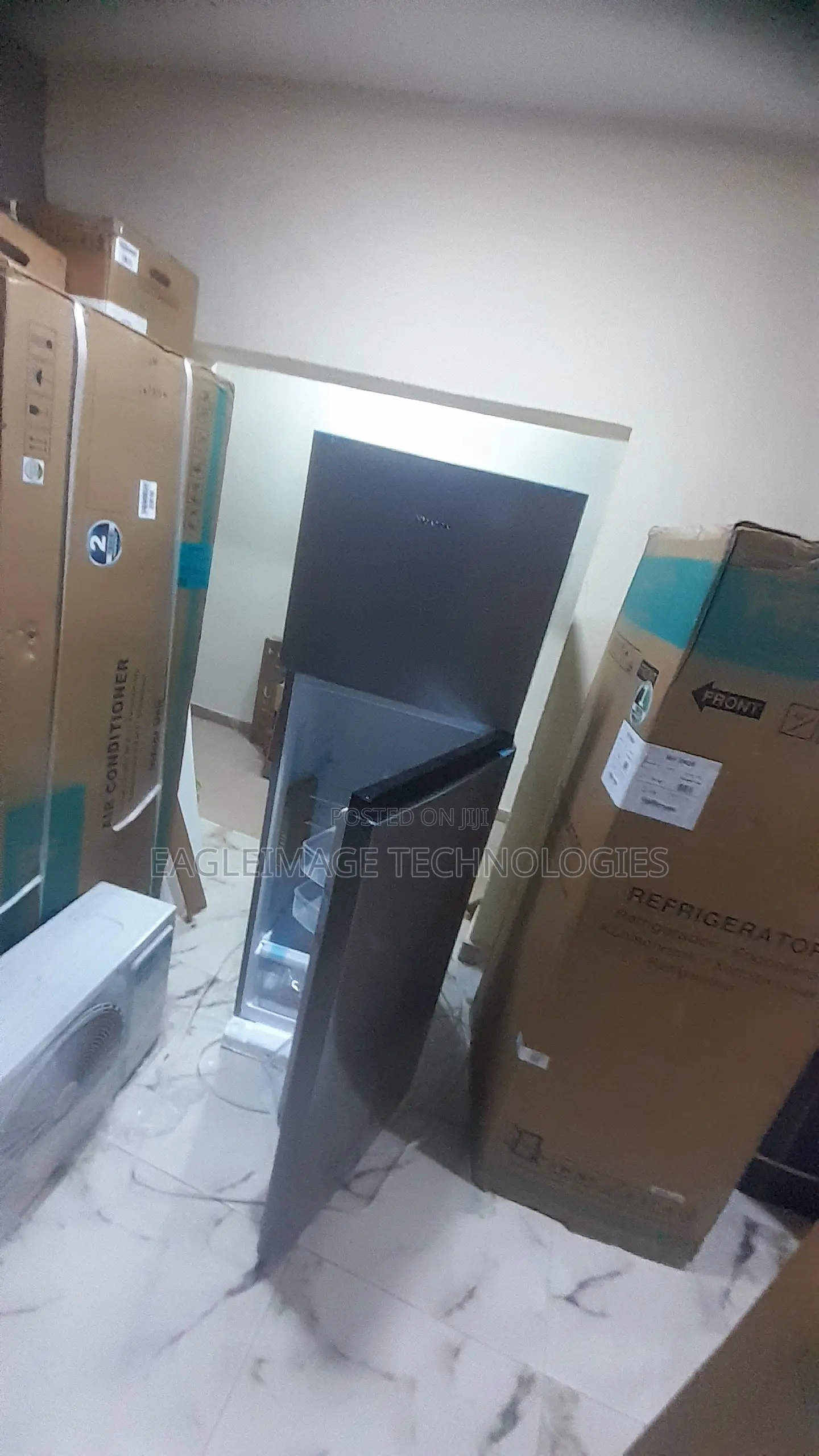 Brand New Hisense REF306DR Refrigerator for Modern Kitchens