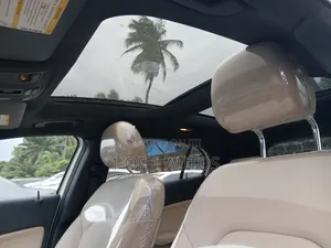 Mercedes-Benz GLA 250 2017 White