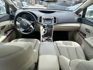 Toyota Venza XLE 2015 White