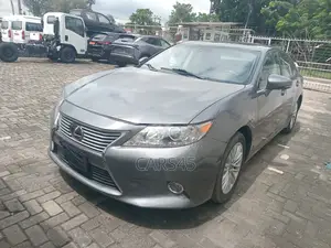 Lexus ES 2013 Gray