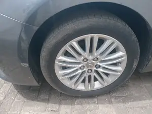 Lexus ES 2013 Gray