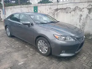 Lexus ES 2013 Gray