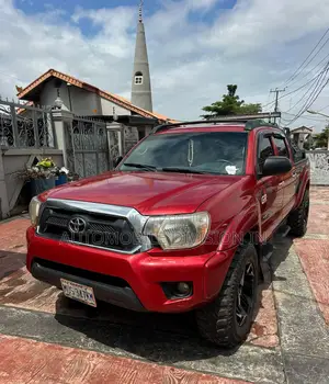 Toyota Tacoma V6 4dr Double Cab 4WD 5.0 ft. SB (4.0L 6cyl 5A) 2014 Red