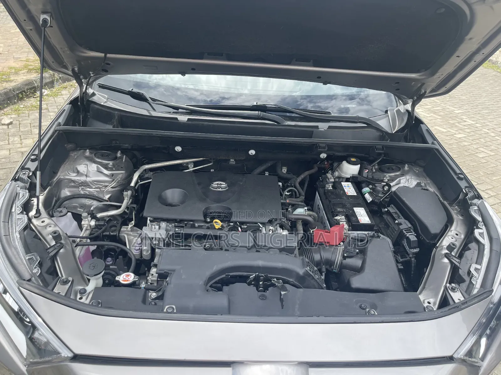 Toyota RAV4 2021 Gray