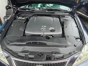 Lexus IS 2008 Blue
