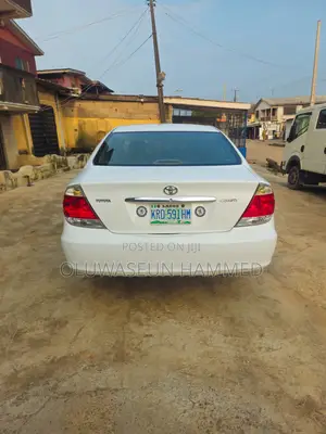 Toyota Camry 2006 White