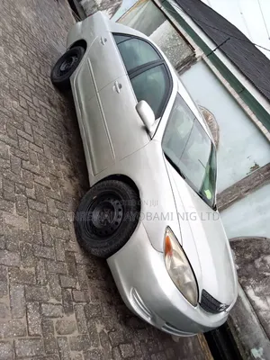 Toyota Camry 2004 Gold