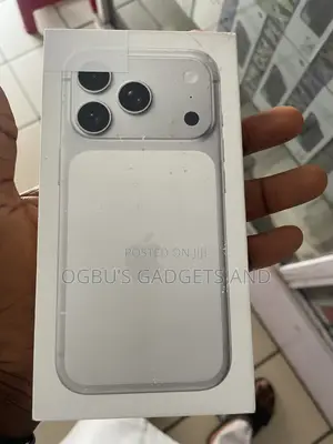 New Apple iPhone 17 Pro 256 GB Silver