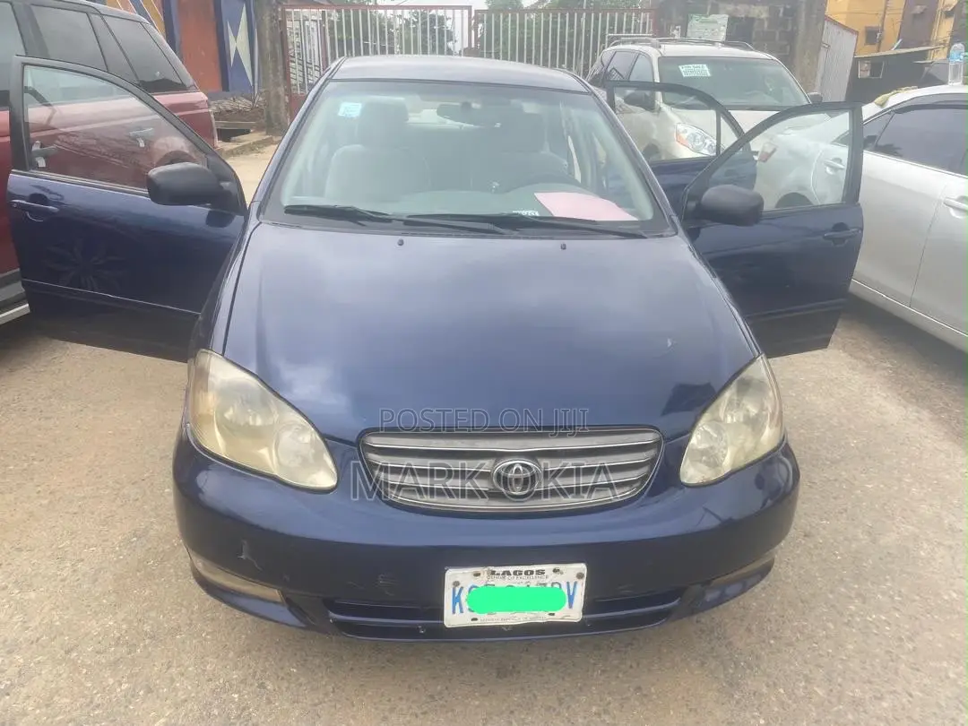 Toyota Corolla 2004 Blue