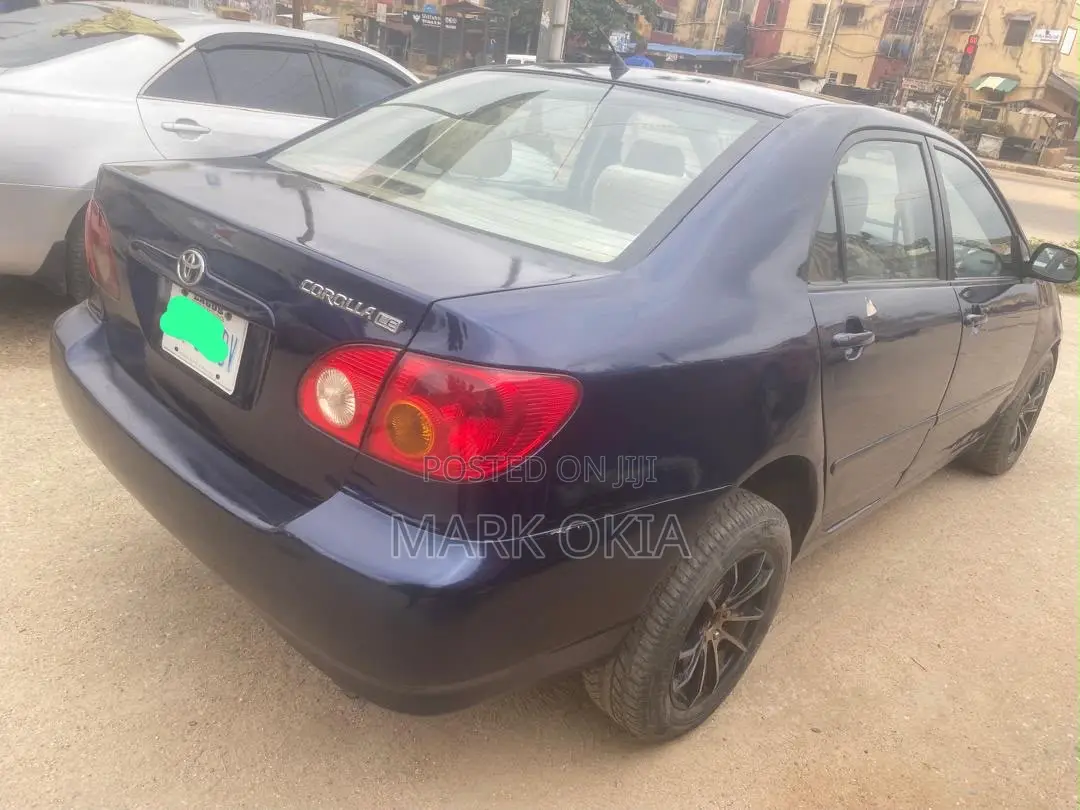 Toyota Corolla 2004 Blue
