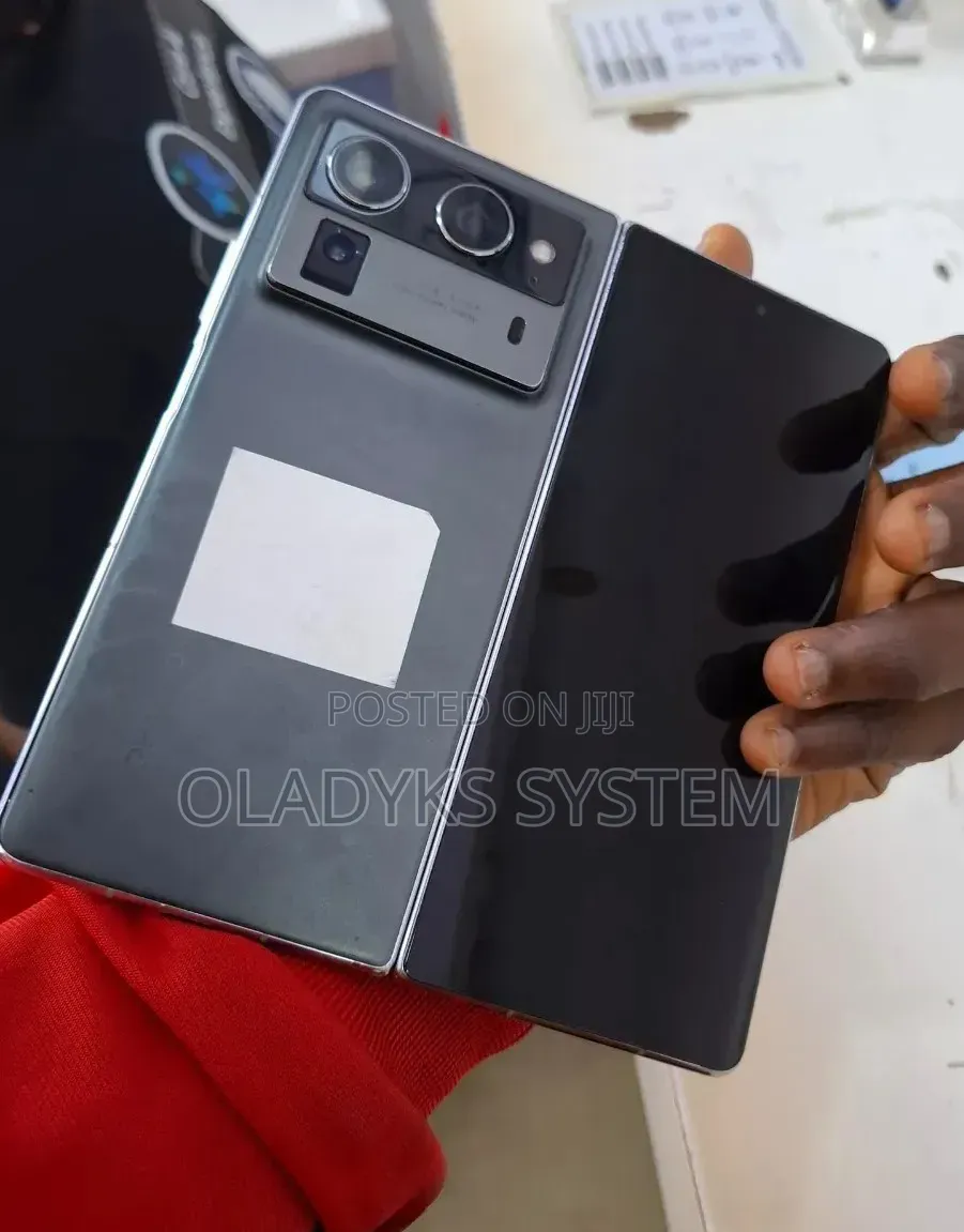 Tecno Phantom V Fold 2 512 GB Gray