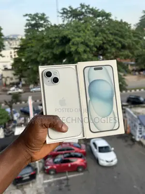 Apple iPhone 15 128 GB Green