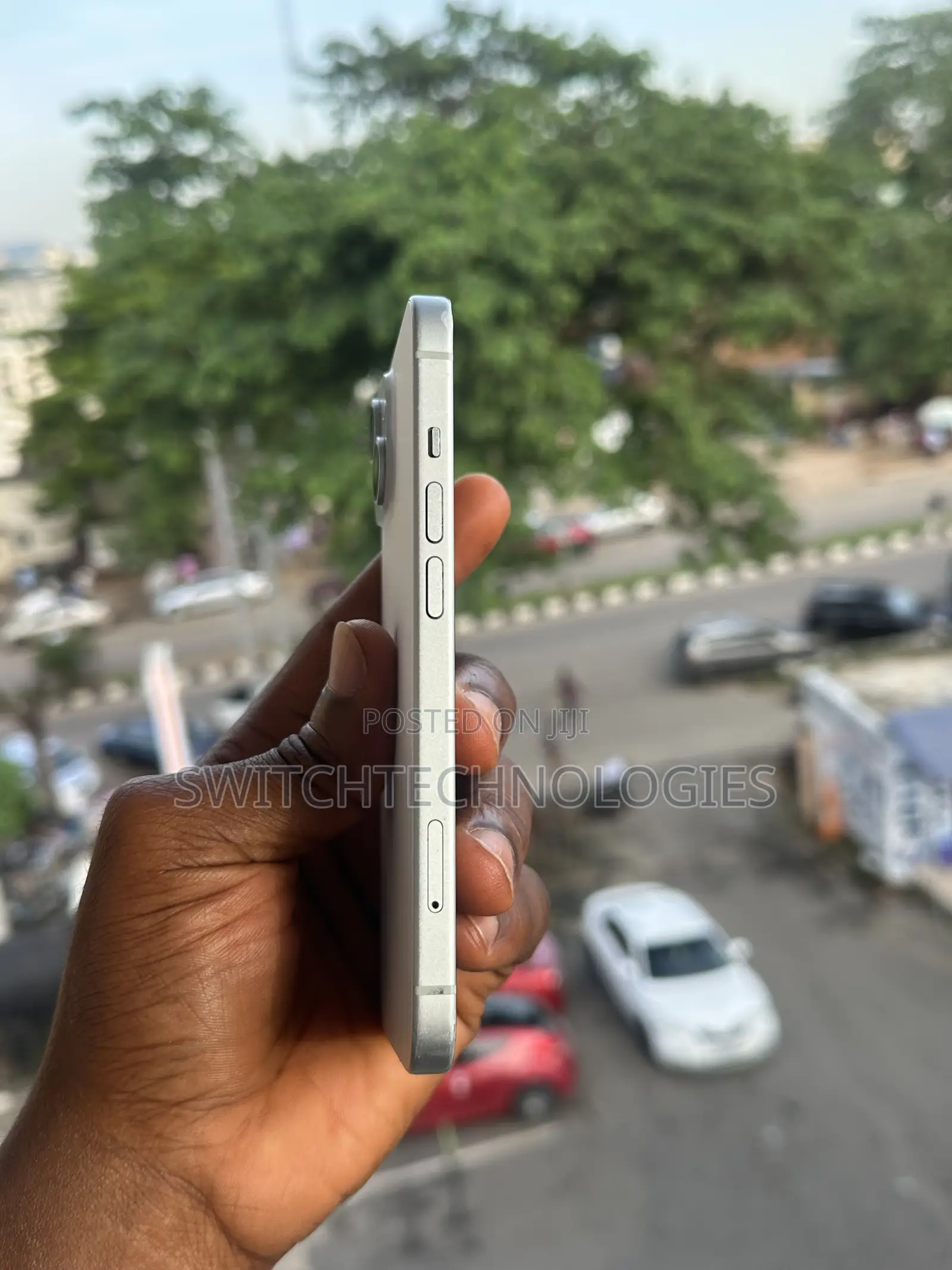 Apple iPhone 15 128 GB Green