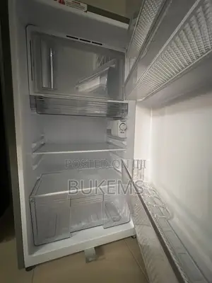 Scanfrost 180L Refrigerator