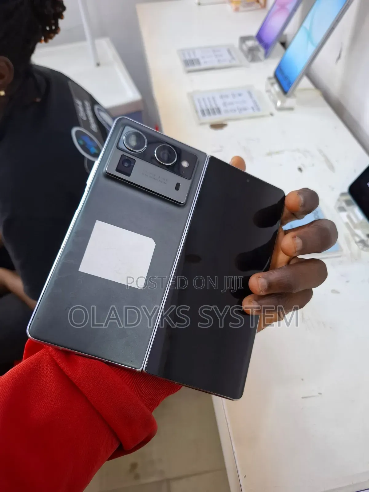 Tecno Phantom V Fold 2 512 GB Gray