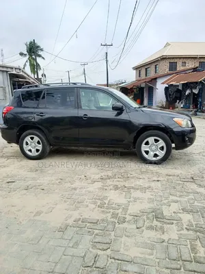 Toyota RAV4 2010 Black