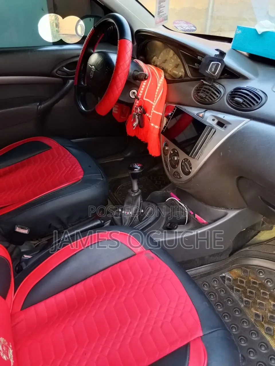 Ford Focus 2005 Red