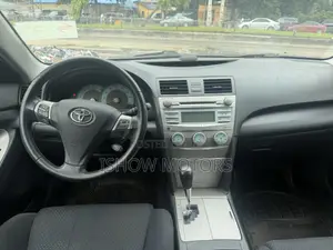Toyota Camry SE V6 4dr Sedan (3.5L 6cyl 6AM) 2008 Gray