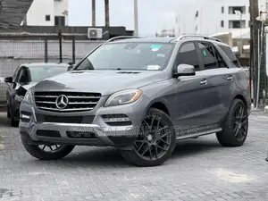 Mercedes-Benz M Class ML350 4dr SUV (3.5L 6cyl 7A) 2015 Gray